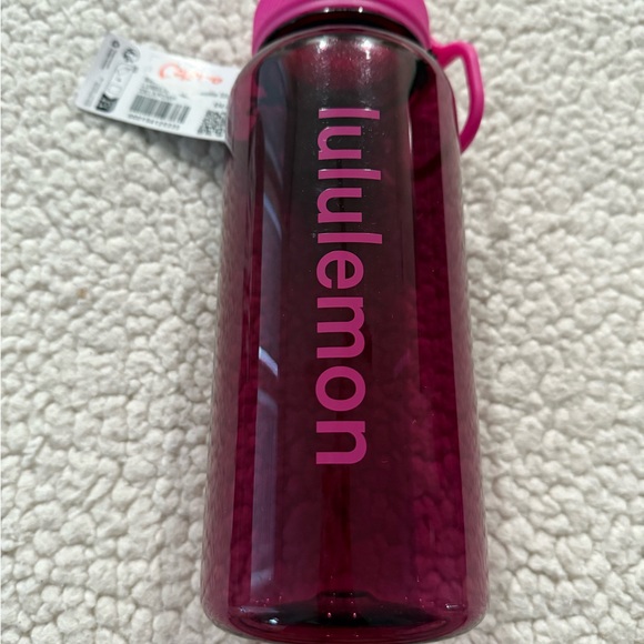 NWT Lululemon Back To Life Clear Water Bottle 32oz Deep Luxe Pow Pink - Picture 1 of 4